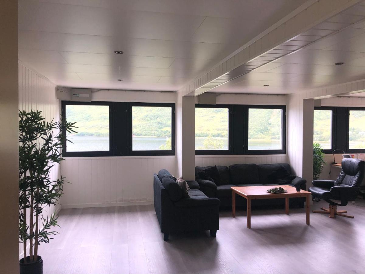 Melishome: Aurora Observatory Tromso Exterior photo